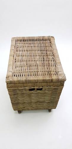 Baule giunco grigio con ruote e maniglie 60x45x57h