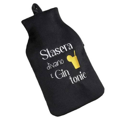 Borsa acqua calda con maglioncino nero Stasera Divano e Gin Tonic