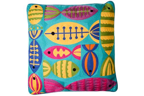 Cuscino Embroidery pesci ricamati su fondo azzurro 50x50
