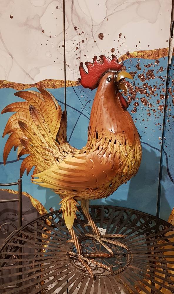 Estatua de gallo de pollo de jardín de hierro forjado resistente a la