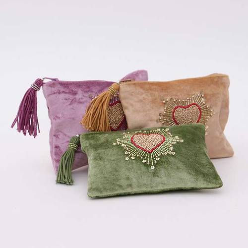 Pochette porta gioielli velluto ricamo cuore di perline con zip